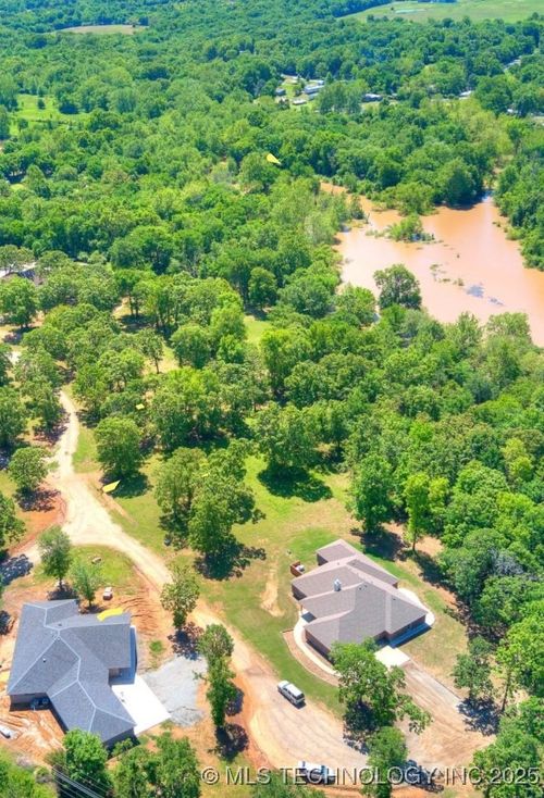 10 E 1200 Dr, Eufaula, OK, 74432 | Card Image