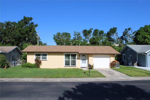 4318 Great Lakes Dr N, CLEARWATER, FL, 33762-5205 | Card Image