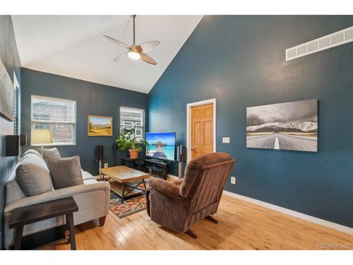 2203 S Lincoln St, Denver, CO, 80210-4410 | Card Image