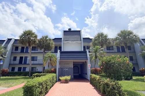 101-4266 Deste Ct, Lake Worth, FL, 33467-4308 | Card Image