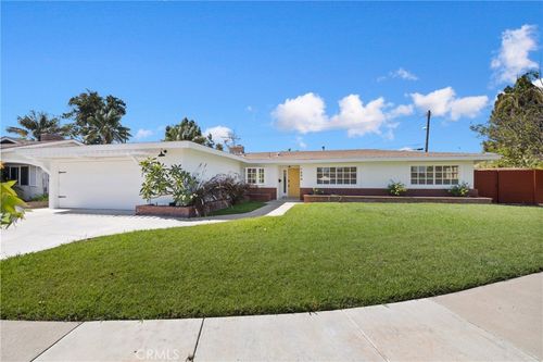 1696 Palau Pl, Costa Mesa, CA, 92626 | Card Image