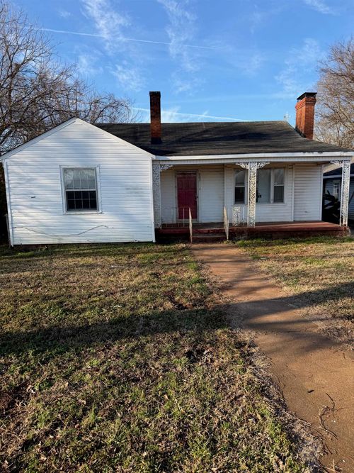 803 E 20th St, Sheffield, AL, 35660-4838 | Card Image