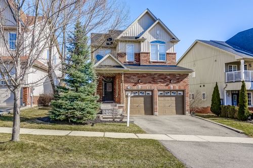 28 Meadowglen Blvd, Georgetown, ON, L7G6J3 | Card Image