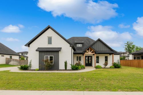 4905 Lake Vista Dr, Benton, AR, 72019-6024 | Card Image