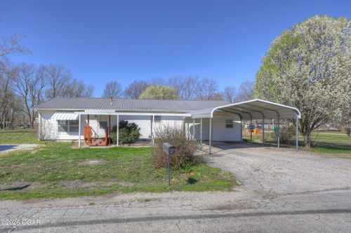 213 N 6th St, Jasper, MO, 64755-8075 | Card Image