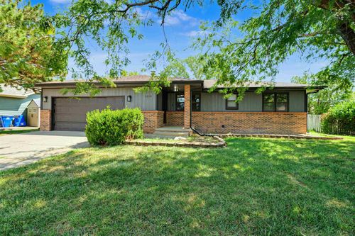 1114 Revere Dr, Salina, KS, 67401 | Card Image