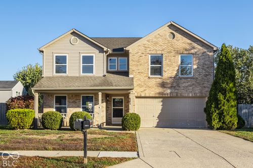 10570 Pleasant View Ln, Fishers, IN, 46038-3605 | Card Image