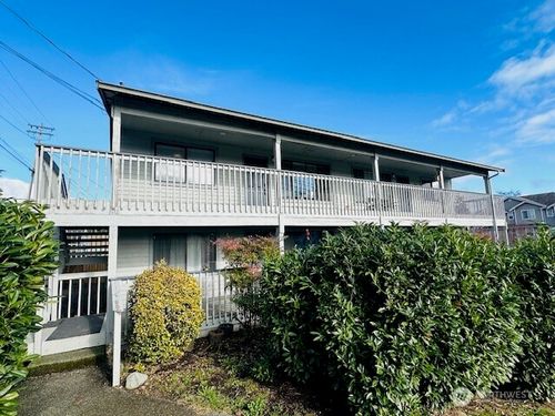 b-3430 Wetmore Avenue, Everett, WA, 98201 | Card Image