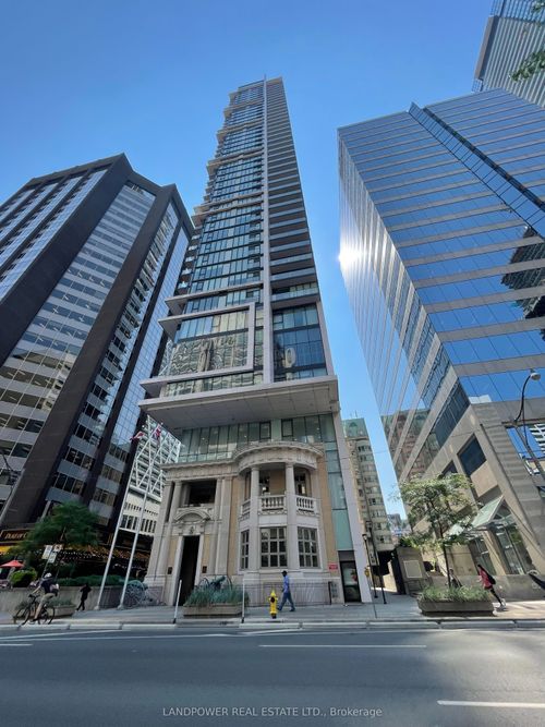 3910-426 University Ave, Toronto, ON, M5G1S9 | Card Image