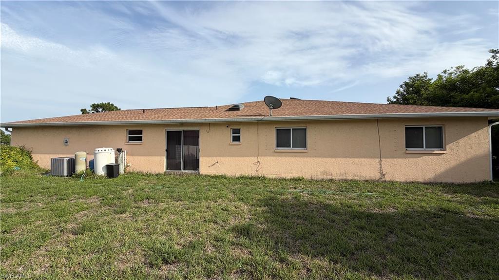 Residential in CAPE CORAL 4