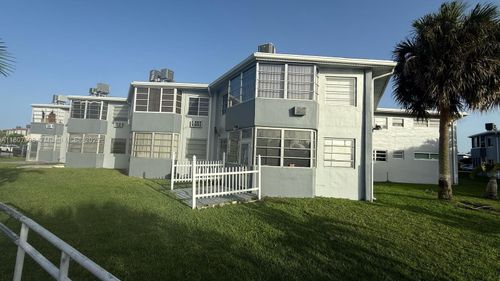 apt-230-1719 Ne Miami Gardens Dr, Miami, FL, 33179-5351 | Card Image
