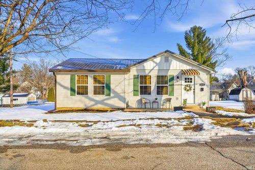 1818 E St, Bedford, IN, 47421-4422 | Card Image