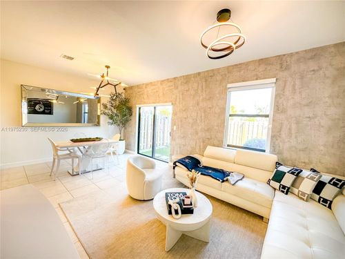 24651 Sw 119th Ct, Homestead, FL, 33032-3019 | Card Image