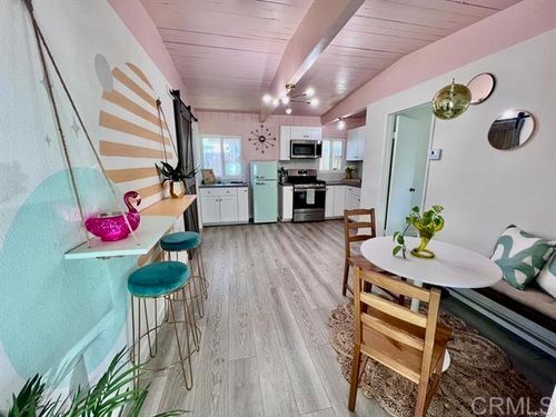 628 13th St, Imperial Beach, CA, 91932-1706 | Card Image