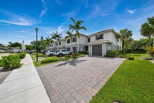 186-186 Se 5th Ct, Deerfield Beach, FL, 33441-4750 | Card Image