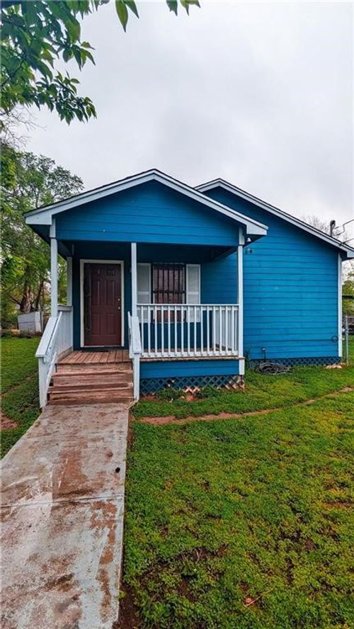 403 Dallas St, Waco, TX, 76704-2115 | Card Image
