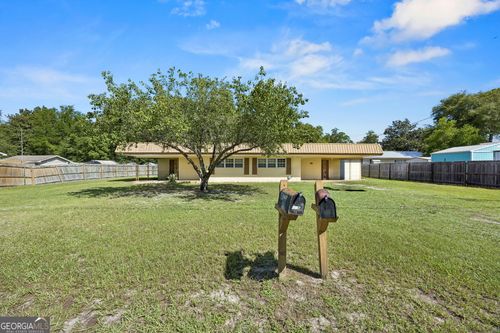 411 Martin St, folkston, GA, 31537-4524 | Card Image