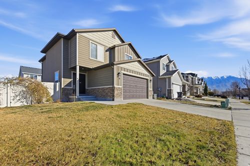 35 E Water Ln, Vineyard, UT, 84059-5643 | Card Image