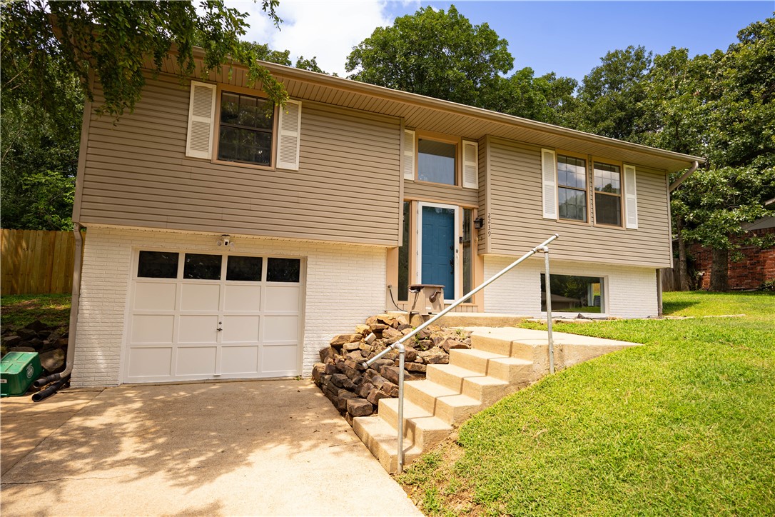 Mockingbird Ln, Fayetteville, AR 72703 #1