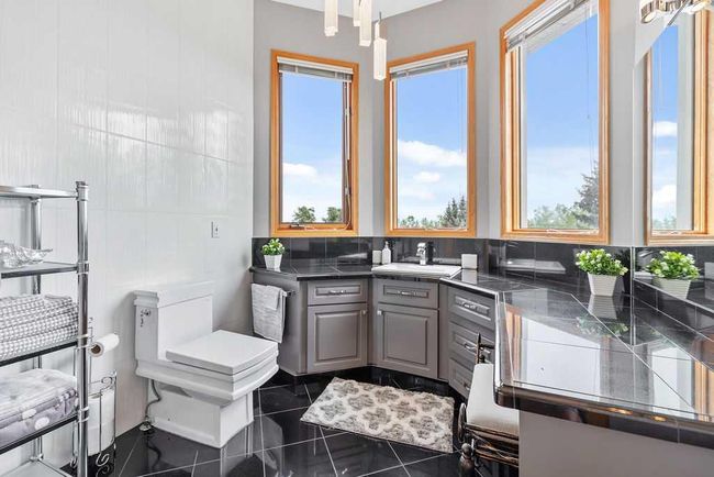 112067 292 Ave W, House other with 5 bedrooms, 6 bathrooms and 6 parking in Foothills AB | Image 34