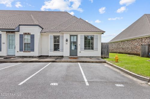 118 Rue Argenteuil, Lafayette, LA, 70506-3726 | Card Image
