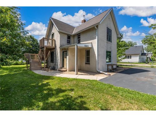 585 S Wasson Ln, River Falls, WI, 54022-2663 | Card Image