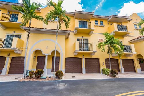 403-2516 Sw 14th Ave, Fort Lauderdale, FL, 33315-2247 | Card Image