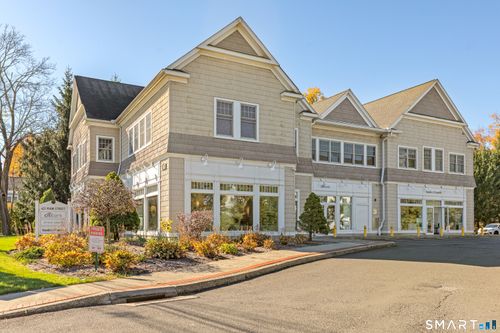 2-621 Main Street, Ridgefield, CT, 06877 | Card Image