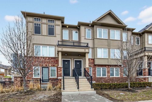 35-2500 Hill Rise Crt, Oshawa, ON, L1L0M6 | Card Image