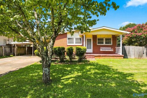 3216 Fairacres Road Sw, Huntsville, AL, 35805 | Card Image