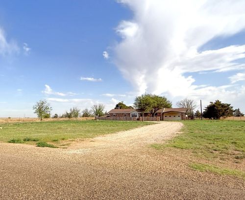 337 County Road 692, Seagraves, TX, 79359-8105 | Card Image
