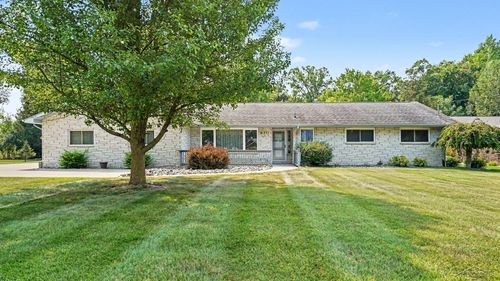 6371 Birchview Dr, Saginaw, MI, 48609-7062 | Card Image