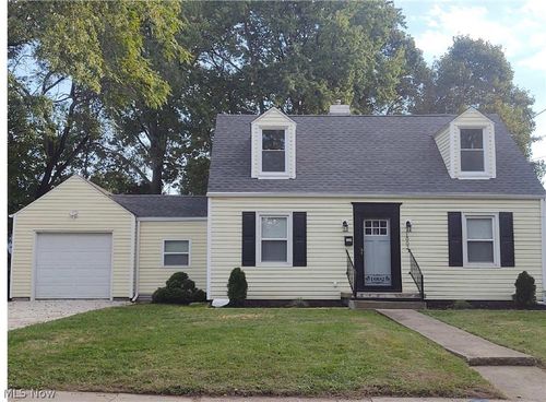 1002 19th St Nw, Canton, OH, 44709-3623 | Card Image
