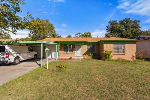 4805 Ira St, Haltom City, TX, 76117-2311 | Card Image