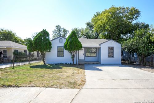 1018 Alametos, San Antonio, TX, 78201-3003 | Card Image