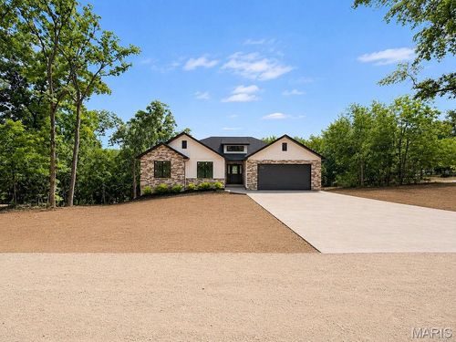282 Constitution Ave, De Soto, MO, 63020-3969 | Card Image