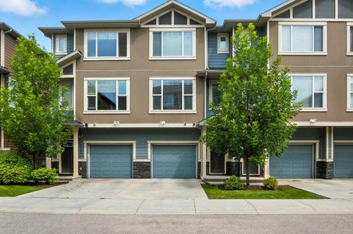 522 Panatella Nw, Calgary, AB, T3K0Z4 | Card Image