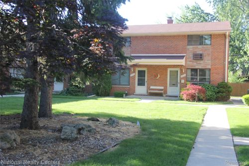 29160 Tessmer Ct, Madison Heights, MI, 48071-2603 | Card Image
