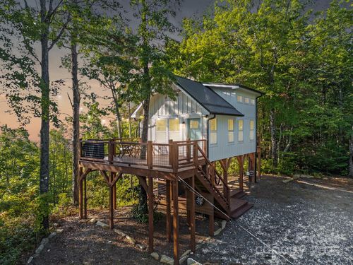 800 Old Cherryfield Rd, Rosman, NC, 28772 | Card Image