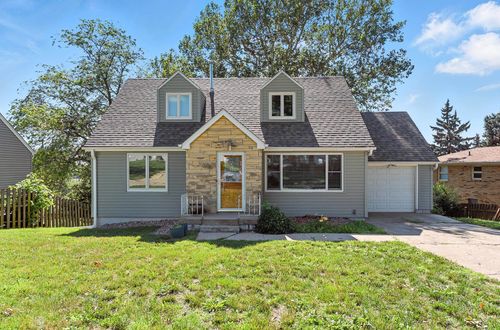814 N 4th St, Bellevue, NE, 68005-4302 | Card Image