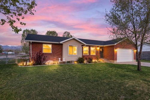 715 400, Mt Pleasant, UT, 84647-1728 | Card Image