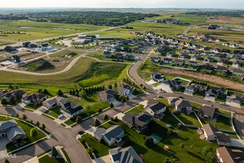4912 Granite Dr, Bismarck, ND, 58503-6105 | Card Image