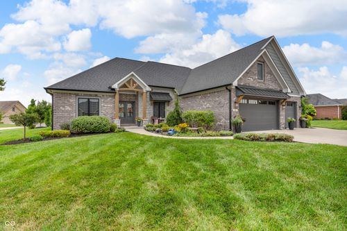 121 Lakeside Dr, Pittsboro, IN, 46167-9548 | Card Image