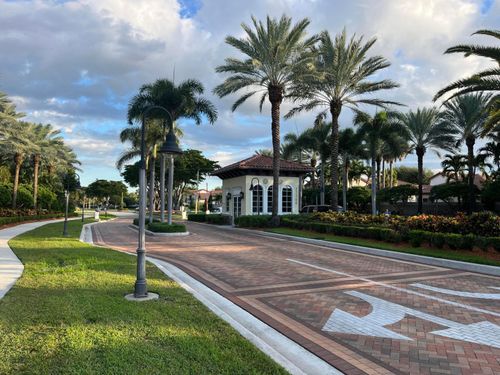 6549 Via Regina, Boca Raton, FL, 33433-3912 | Card Image