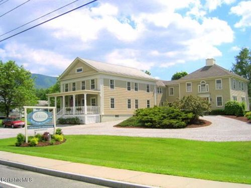 311 Main St, Williamstown, MA, 01267-2610 | Card Image