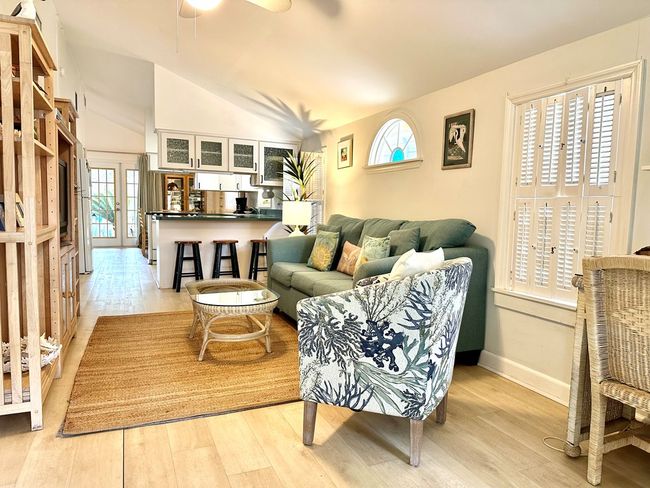 758 5 Th St, House other with 2 bedrooms, 2 bathrooms and 1 parking in CEDAR KEY FL | Image 5
