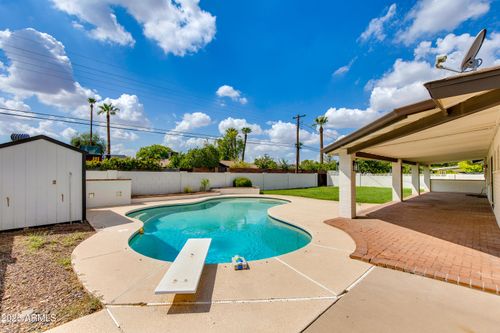 3309 E Montecito Ave, Phoenix, AZ, 85018-3916 | Card Image