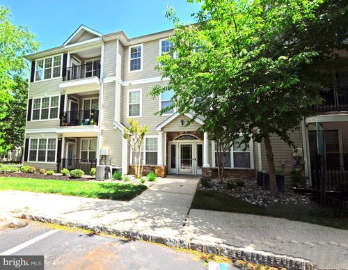 12 Kyle Way, Ewing, NJ, 08628-2508 | Card Image