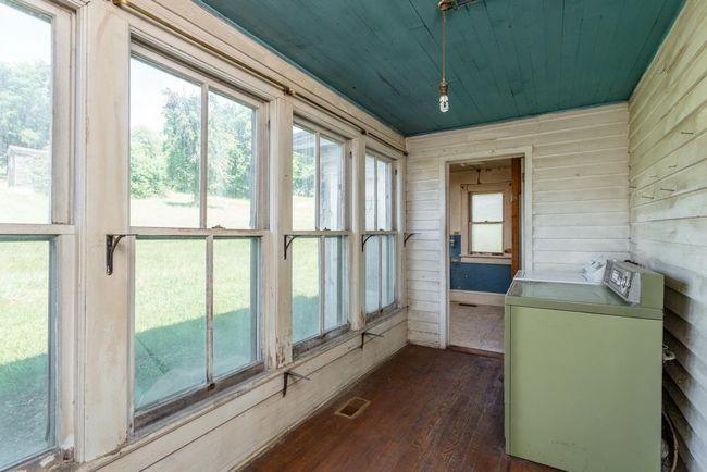 253 Church St, House other with 5 bedrooms, 1 bathrooms and null parking in TIMBERVILLE VA | Image 20