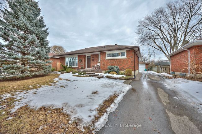 34 Barron St, House other with 3 bedrooms, 1 bathrooms and 3 parking in Welland ON | Image 34